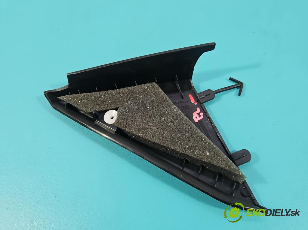 Dacia Duster III 24- 1.2 131 HP manual 96 kW 1199 cm3 5- kryt plast 802934533R