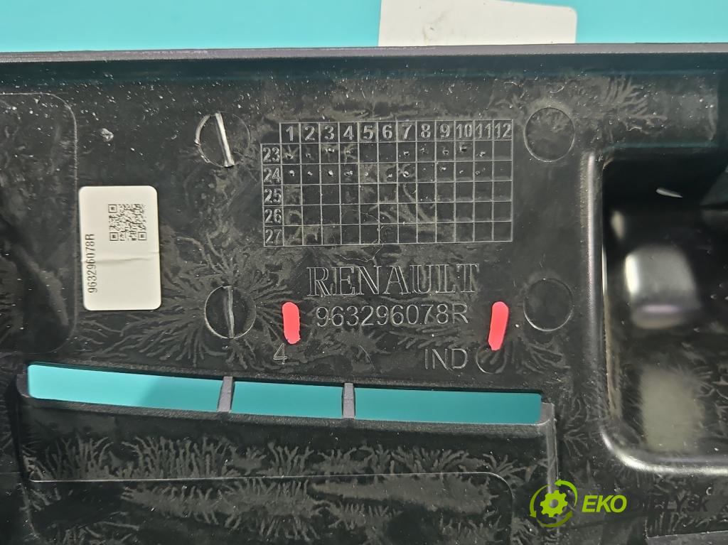 Dacia Duster III 24- 1.2 131 HP manual 96 kW 1199 cm3 5- kryt plast 963296078R