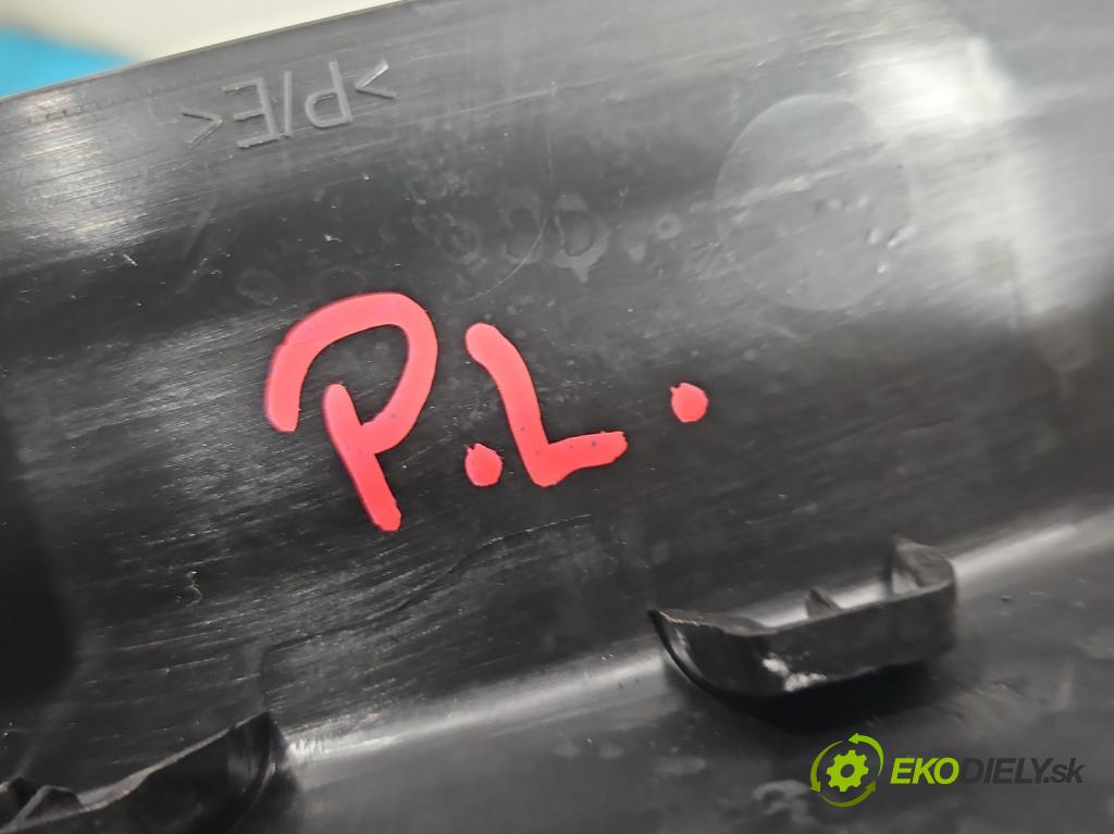 Dacia Duster III 24- 1.2 131 HP manual 96 kW 1199 cm3 5- kryt plast 769522448R