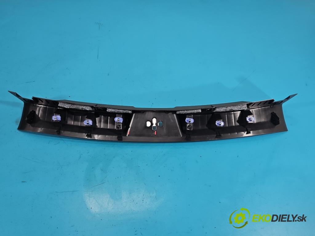 Dacia Duster III 24- 1.2 131 HP manual 96 kW 1199 cm3 5- kryt plast 849208318R