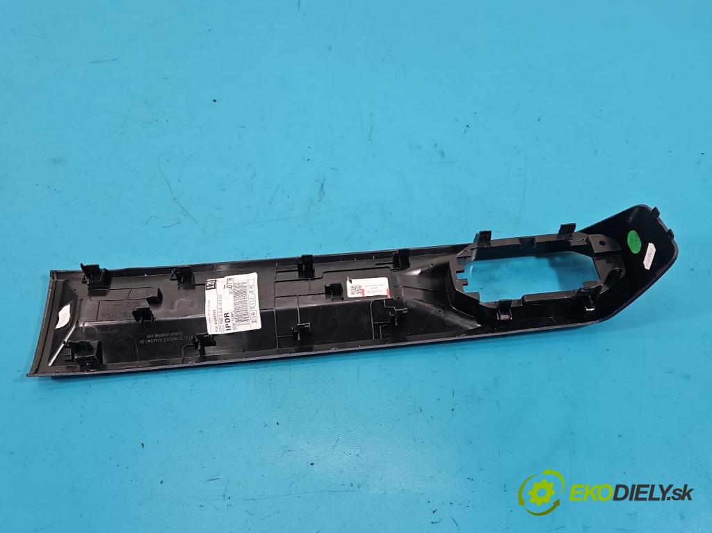 Dacia Duster III 24- 1.2 131 HP manual 96 kW 1199 cm3 5- lišta ozdobná vnitŕní: 681340772R