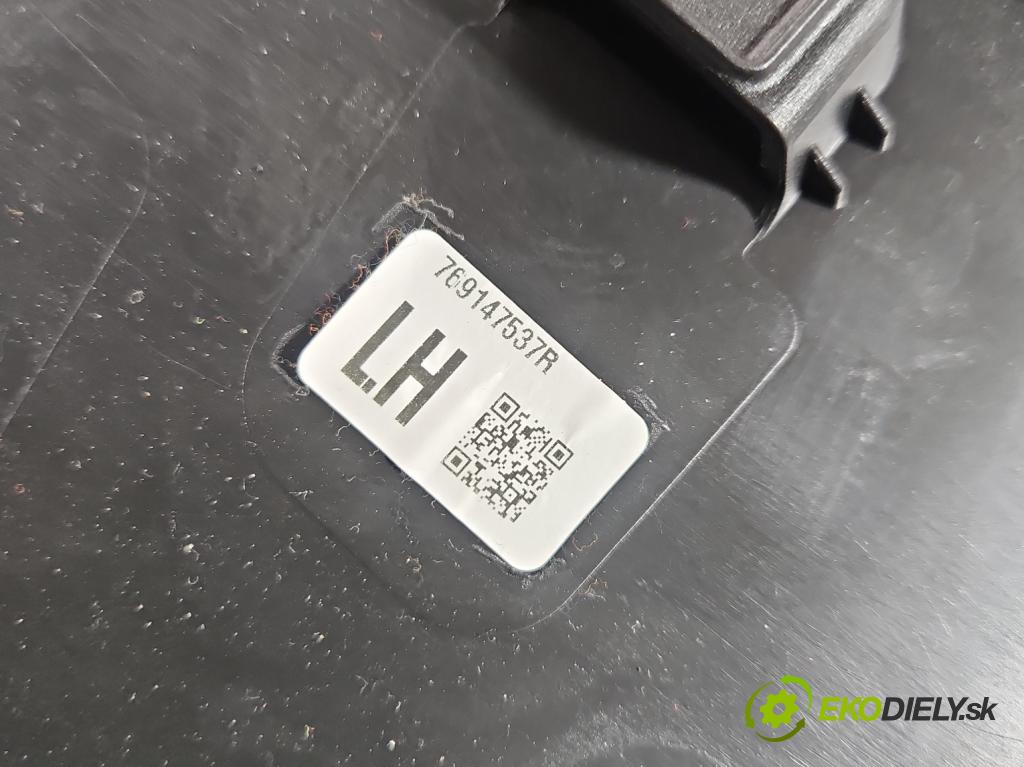 Dacia Duster III 24- 1.2 131 HP manual 96 kW 1199 cm3 5- kryt plast 769147537R