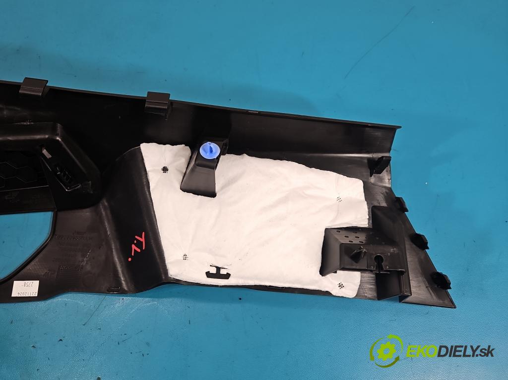 Dacia Duster III 24- 1.2 131 HP manual 96 kW 1199 cm3 5- kryt plast 769393938R