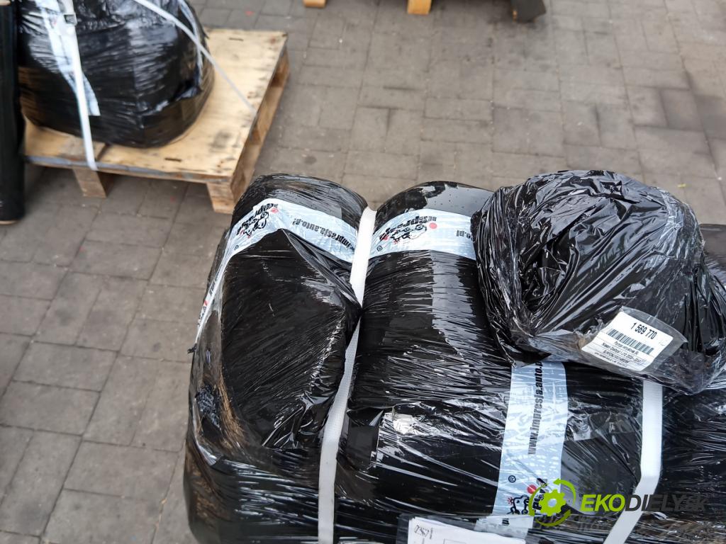 Nissan Qashqai I J10 2006-2013 2.0 dci 150 HP manual 110 kW 1995 cm3 5- čerpadlo vstrekovacia 0445010223 (Vstrekovacie čerpadlo)