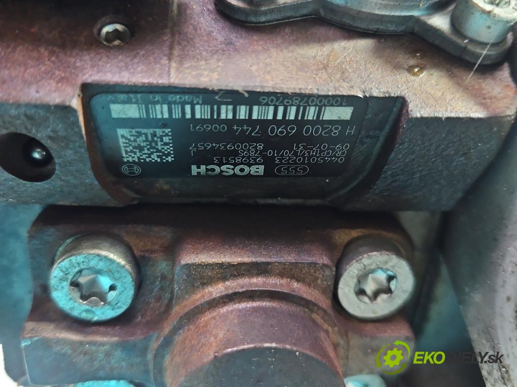 Nissan Qashqai I J10 2006-2013 2.0 dci 150 HP manual 110 kW 1995 cm3 5- čerpadlo vstrekovacia 0445010223 (Vstrekovacie čerpadlo)
