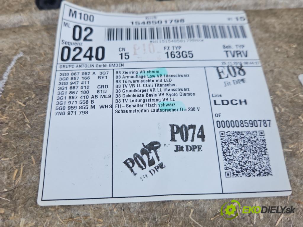 Vw Passat B8 2014 - 2.0 tdi 150 HP automatic 110 kW 1968 cm3 5- Čalounictví: dvere predné pravé 197018651