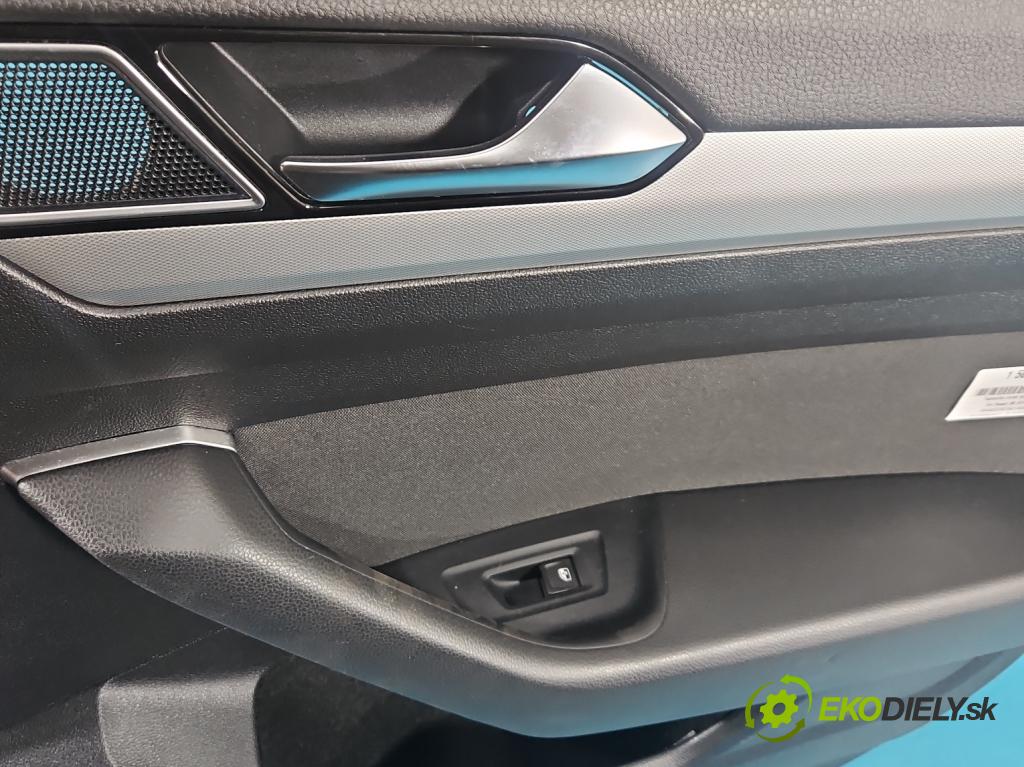 Vw Passat B8 2014 - 2.0 tdi 150 HP automatic 110 kW 1968 cm3 5- Čalounictví: dvere zadné pravé 197019781-21