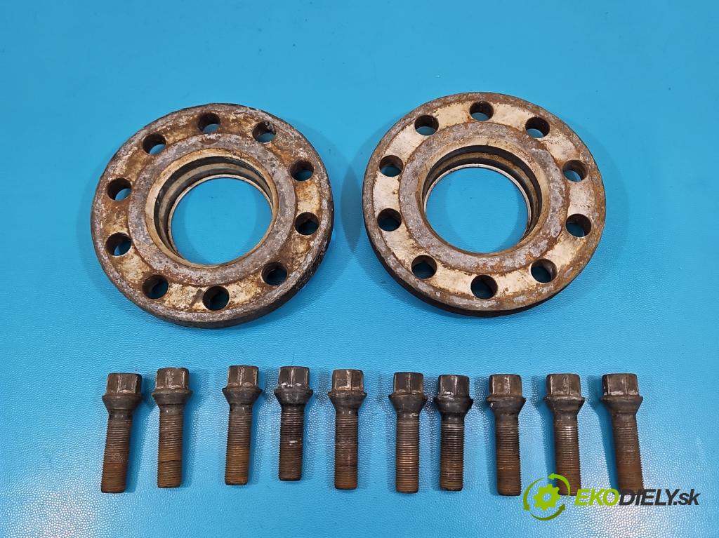 Bmw X5 E70 2006-2013 3.0d 245KM automatic 180 kW 2993 cm3 5- Dištančné prvky: