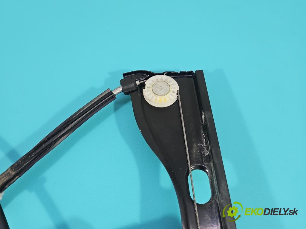 Skoda Fabia III 2014- 2021 1.0 MPI 60 hp manual 44 kW 999 cm3 5- mechanismus stahování přední pravý 5JA959812K