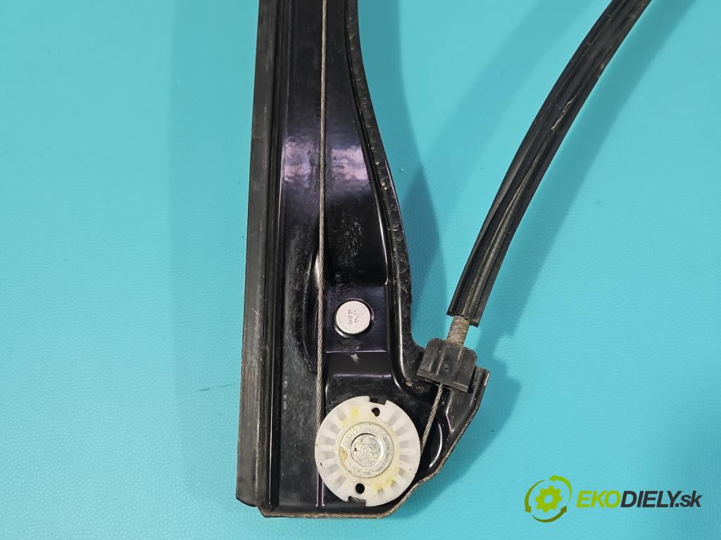 Skoda Fabia III 2014- 2021 1.0 MPI 60 hp manual 44 kW 999 cm3 5- mechanismus stahování přední pravý 5JA959812K