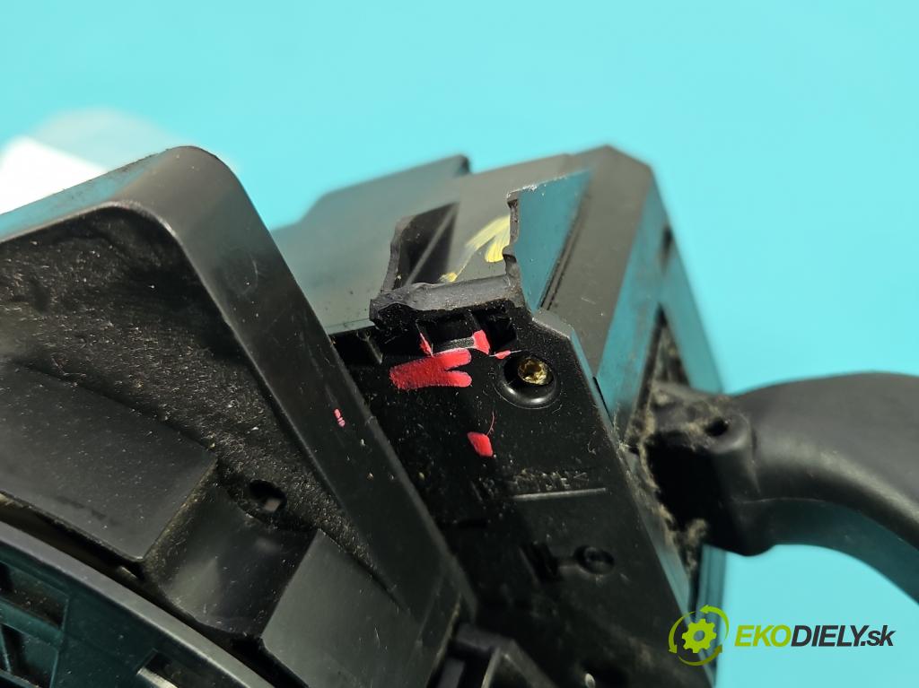 Seat Ibiza III 6L 2002-2008 1.4 16V 75 hp manual 55 kW 1390 cm3 3- Přepínač sdružený 6Q0953503AD (Páčky pod volantem)