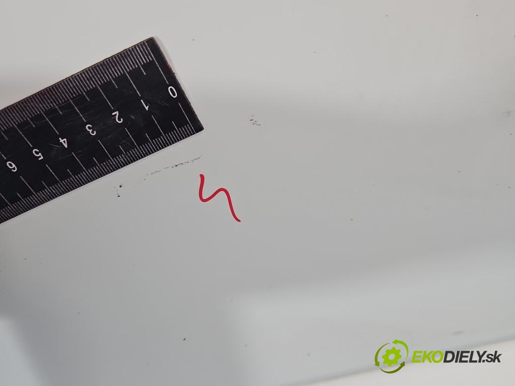 Skoda Fabia III 2014- 2021 1.0 MPI 60 hp manual 44 kW 999 cm3 5- dveře přední pravé  (Klika dveří ostatní)