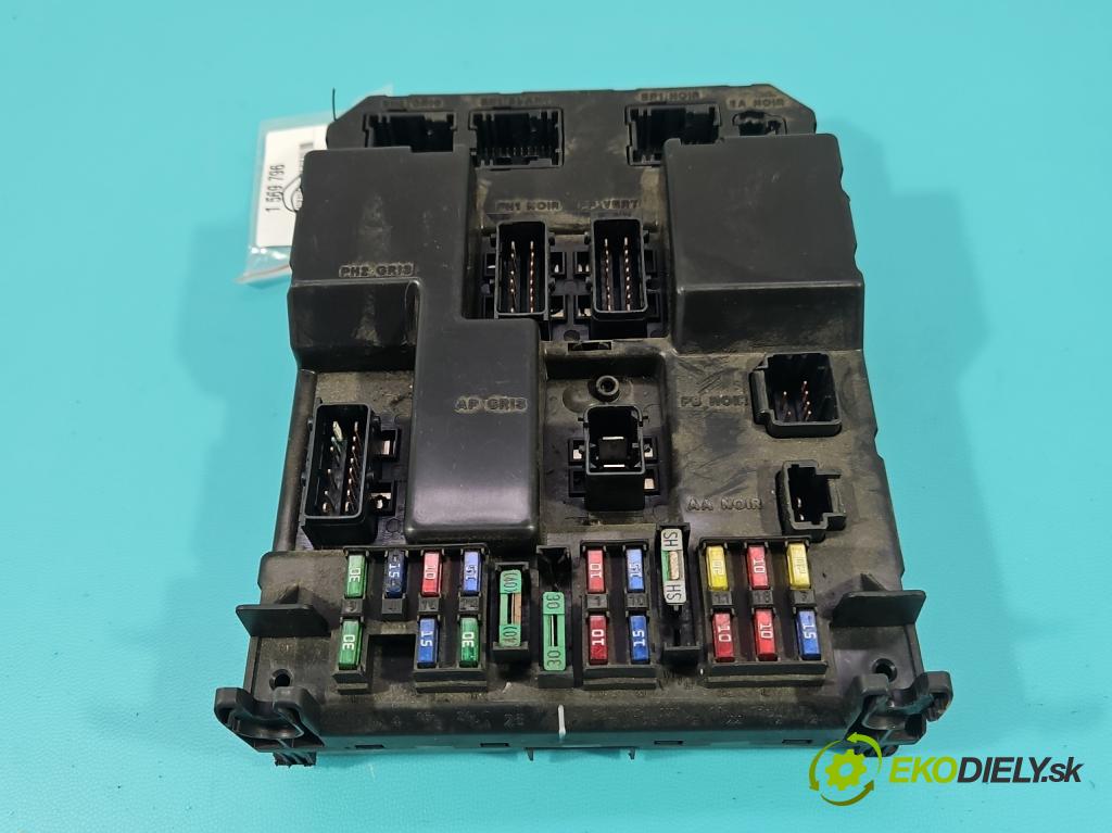 Peugeot 307 1.6 16V 109 hp manual 80 kW 1587 cm3 5- řídící jednotka 9651196380A