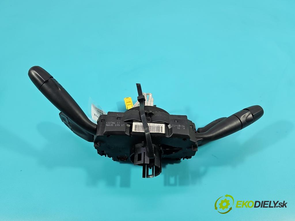 Peugeot 807 2002-2014 2.0 hdi 107 HP automatic 79 kW 1997 cm3 5- prepínač komplex: 96605599XT (Prepínacie páčky pod volantom)