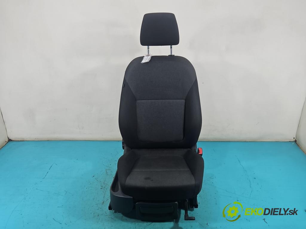 Skoda Fabia III 2014- 2021 1.0 MPI 60 HP manual 44 kW 999 cm3 5- Sedačka pravý  (Sedadlo)