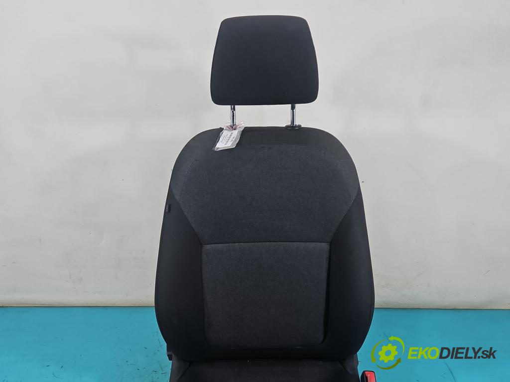 Skoda Fabia III 2014- 2021 1.0 MPI 60 HP manual 44 kW 999 cm3 5- Sedačka pravý  (Sedadlo)