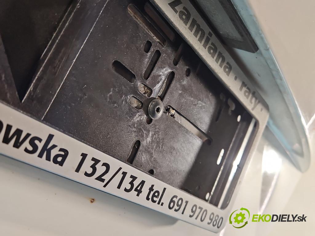 Skoda Fabia III 2014- 2021 1.0 MPI 60 hp manual 44 kW 999 cm3 5- zadní kufrové dveře  (Zadní kapota (kufr))