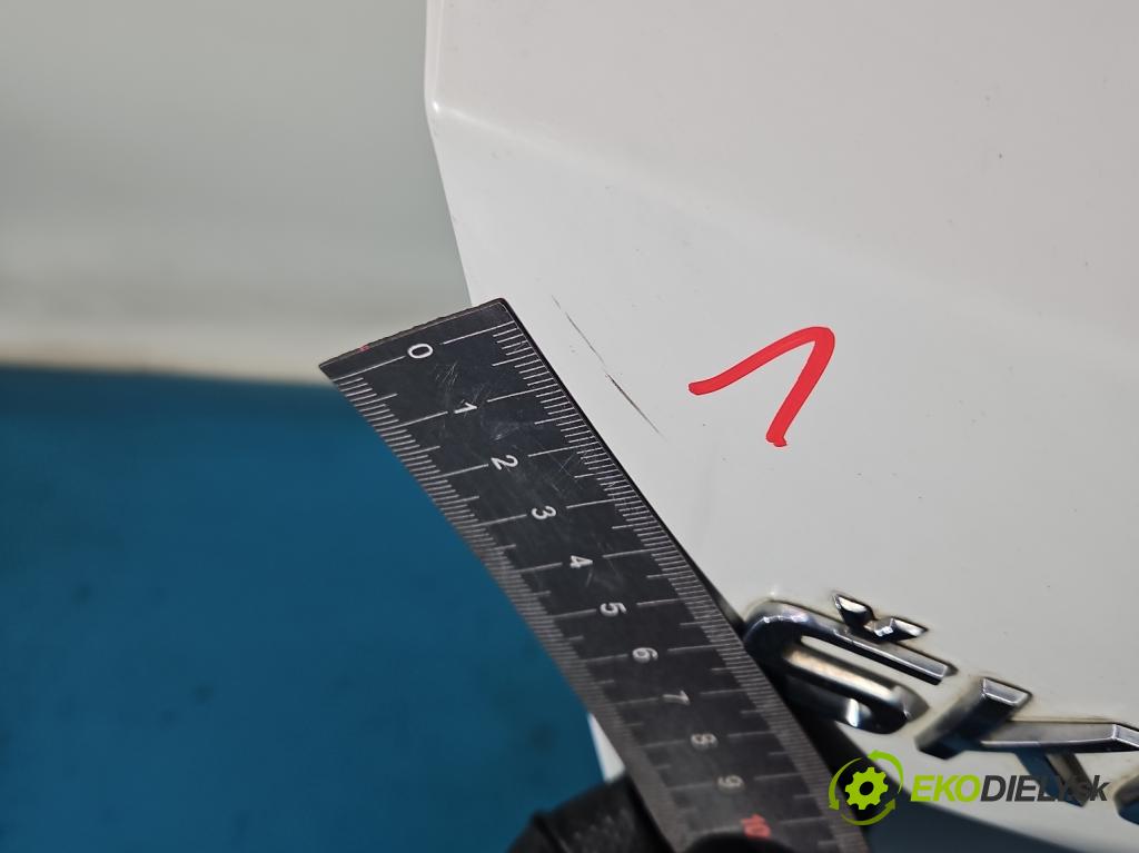 Skoda Fabia III 2014- 2021 1.0 MPI 60 hp manual 44 kW 999 cm3 5- zadní kufrové dveře  (Zadní kapota (kufr))