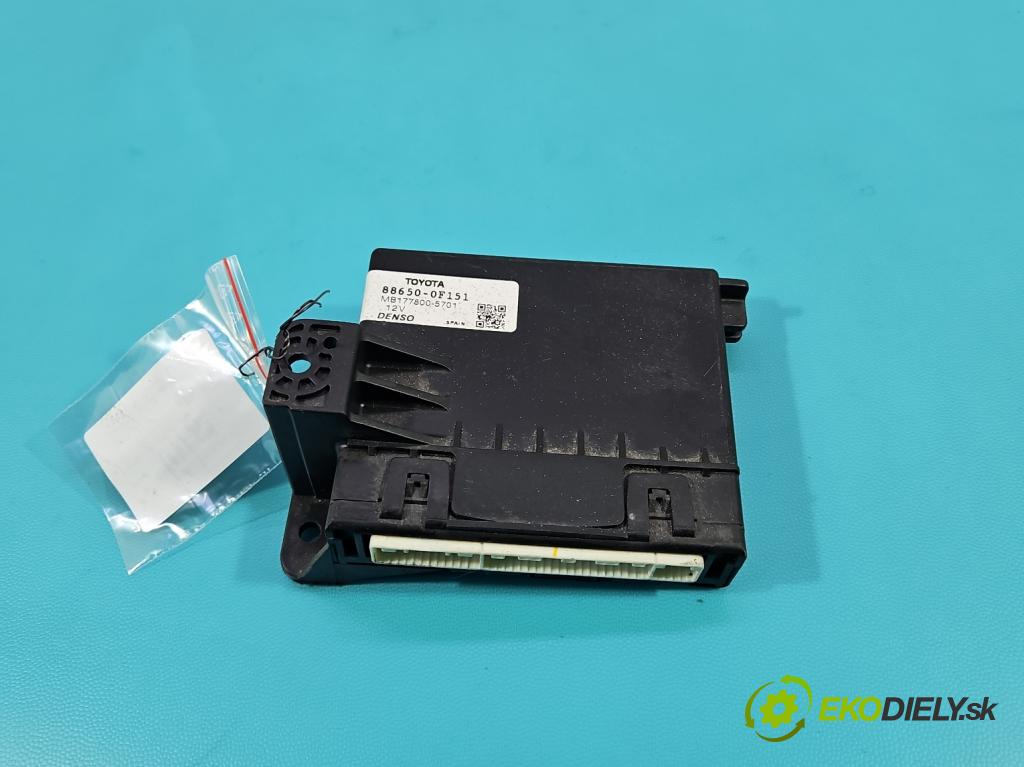 Toyota Verso 2009-2018 1.8 16V 147 hp manual 108 kW 1798 cm3 5- řídící jednotka 88650-0F151