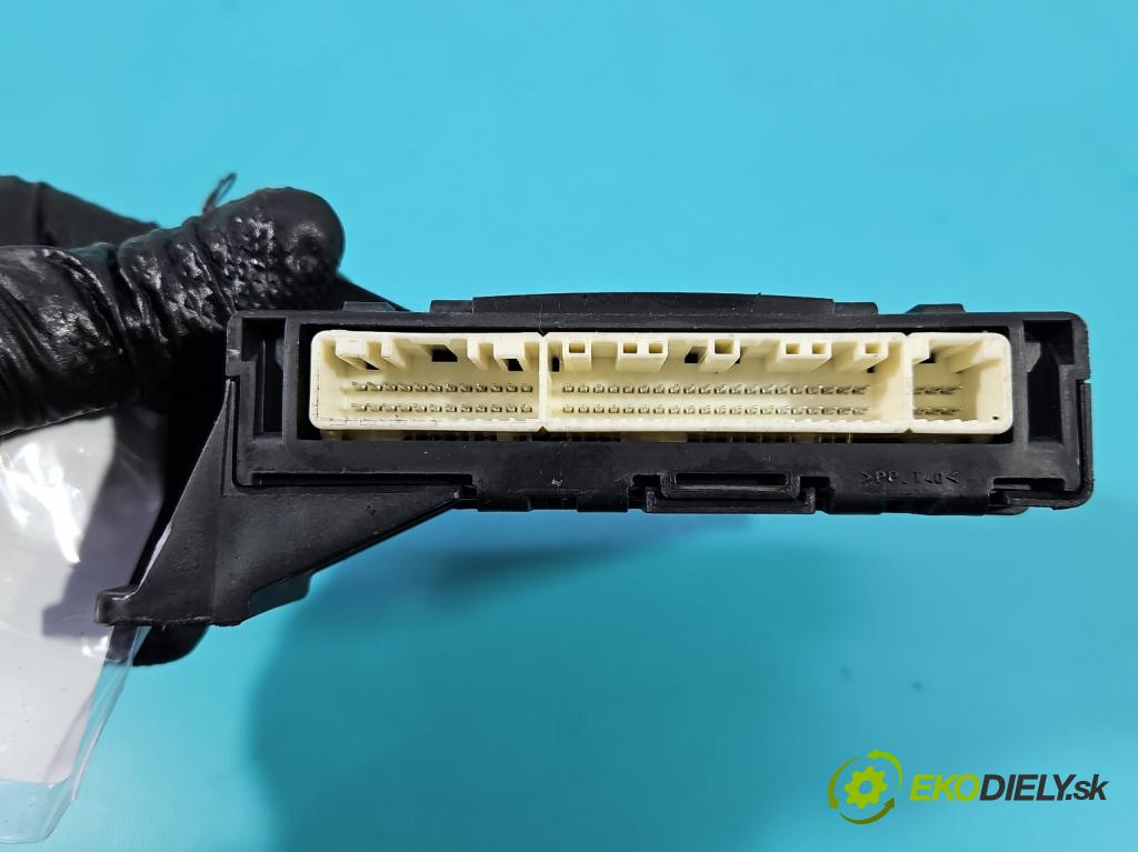 Toyota Verso 2009-2018 1.8 16V 147 hp manual 108 kW 1798 cm3 5- řídící jednotka 88650-0F151