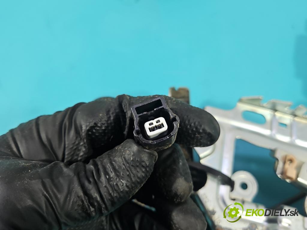 Renault Master III 2010-2024 2.3 dci 131 HP manual 96 kW 2299 cm3 5- zámok zadné pravý 8200766889-L