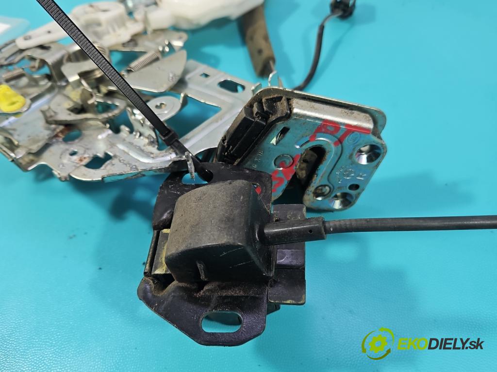 Renault Master III 2010-2024 2.3 dci 131 HP manual 96 kW 2299 cm3 5- zámok zadné pravý 8200766889-L