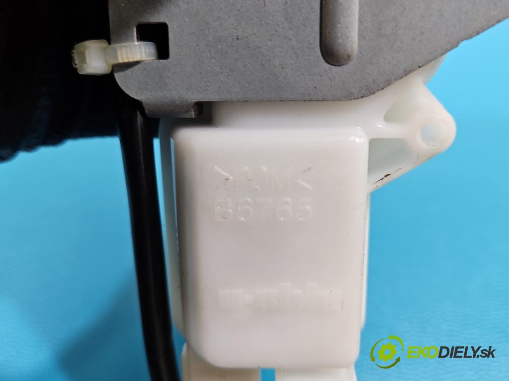 Suzuki SX4 I 2006-2014 1.6 16V M16A 107 HP manual 79 kW 1586 cm3 5- zámok kufrové dvere zadné