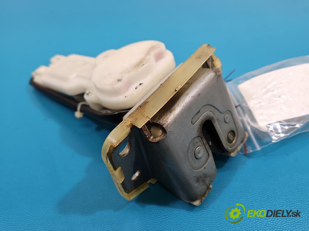 Suzuki SX4 I 2006-2014 1.6 16V M16A 107 HP manual 79 kW 1586 cm3 5- zámok kufrové dvere zadné 