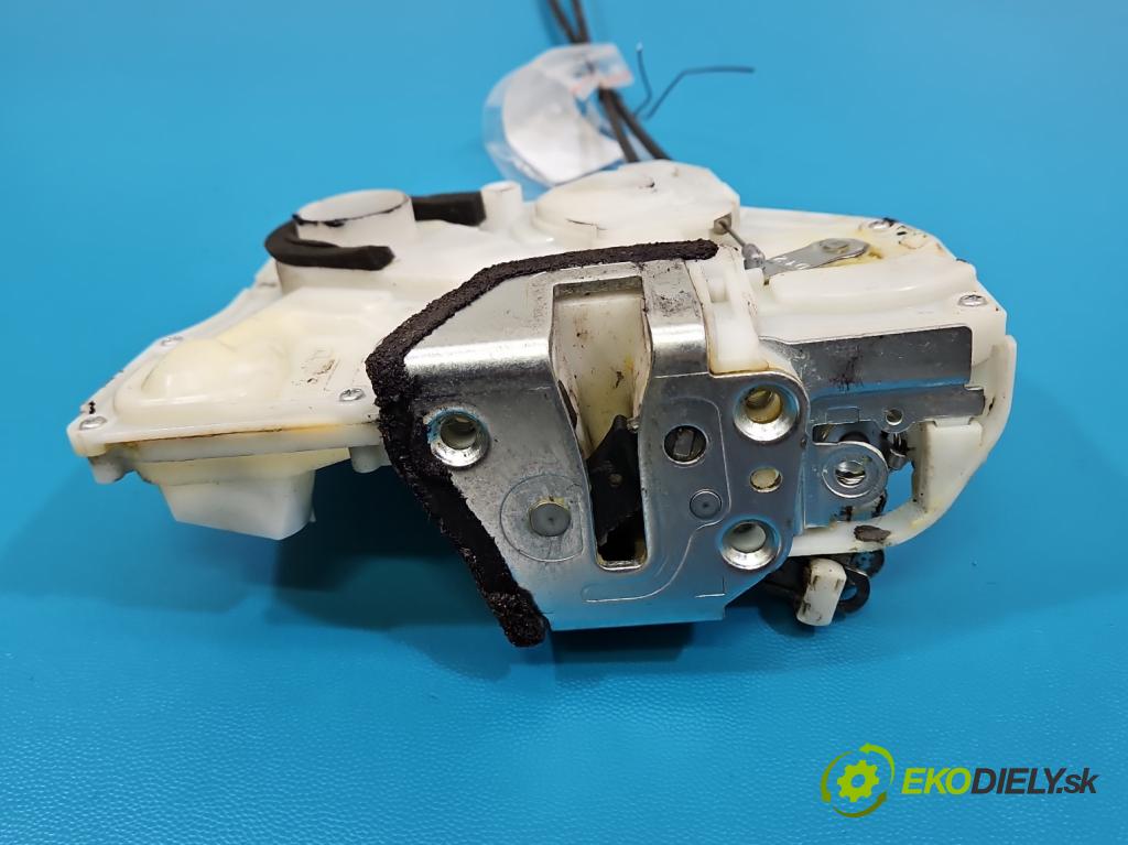 Suzuki SX4 I 2006-2014 1.6 16V M16A 107 HP manual 79 kW 1586 cm3 5- zámok predné ľavý