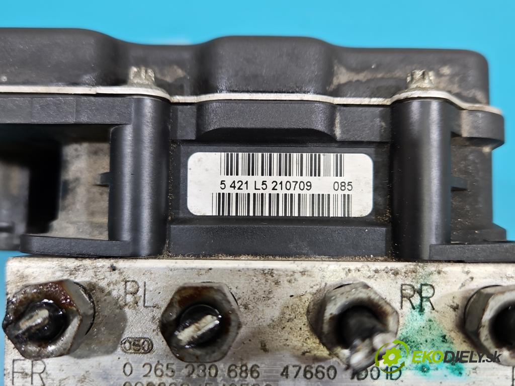 Nissan Qashqai I J10 2006-2013 2.0 dci 150 HP manual 110 kW 1995 cm3 5- čerpadlo abs 0265951223 (Pumpa ABS)