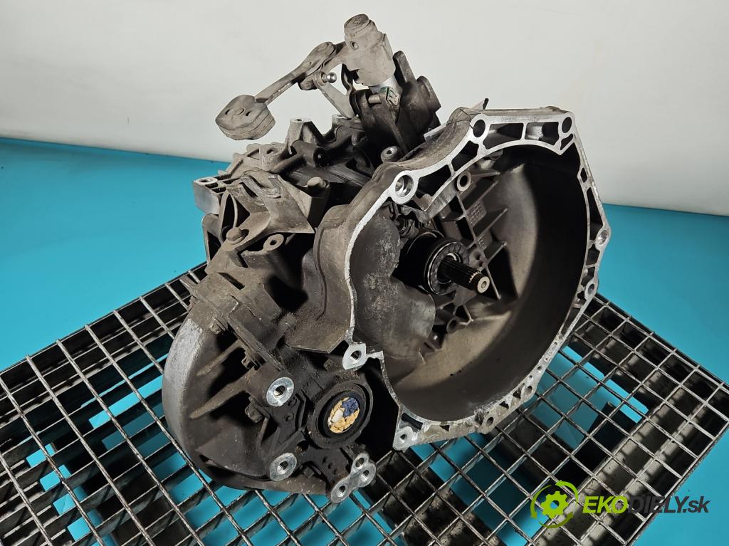 Opel Astra V  2015-2022 1.4 T 125 hp manual 92 kW 1399 cm3 5- převodovka stupňová manual M32