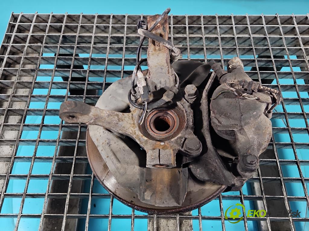 Peugeot 807 2002-2014 2.0 hdi 107 HP automatic 79 kW 1997 cm3 5- náboj levé  (Náboj kola)