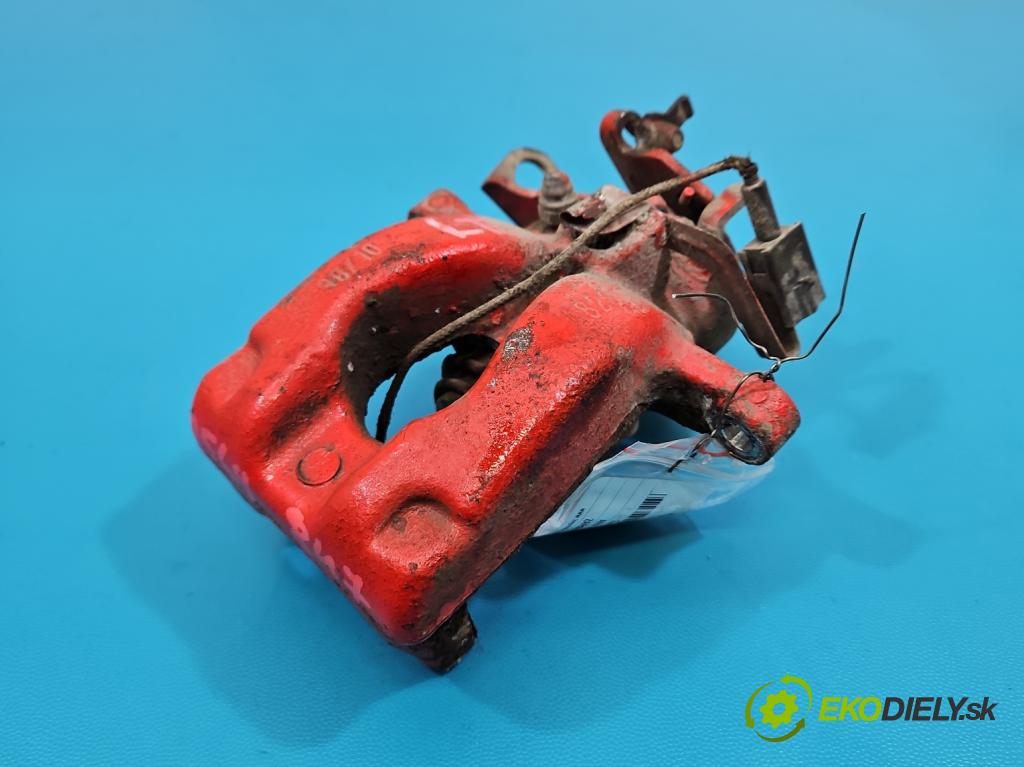 Alfa romeo Giulietta 1.6 jtd 105 HP manual 77 kW 1598 cm3 5- brzdič zadné ľavý  (Kľučka dverí ostatné)