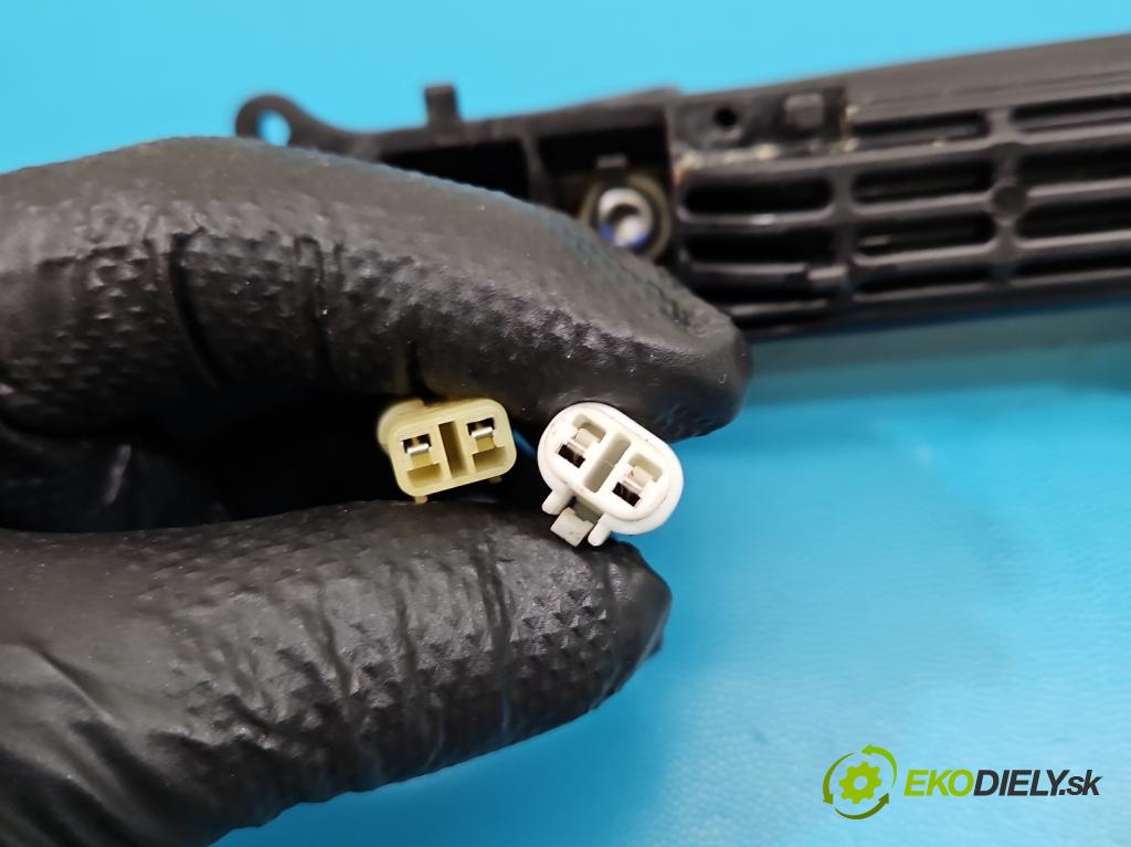 Suzuki SX4 I 2006-2014 1.6 16V M16A 107 HP manual 79 kW 1586 cm3 5- rukoväť predné ľavé mimo:  (Kľučka dverí vonkajšia predná ľavá)