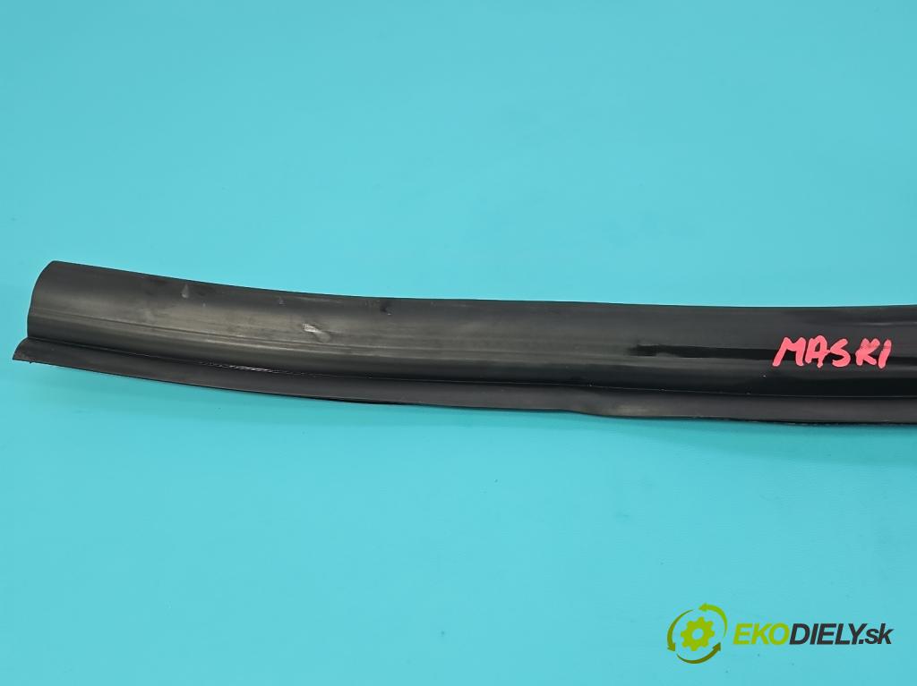 Dacia Duster III 24- 1.2 131 hp manual 96 kW 1199 cm3 5- Těsnění: