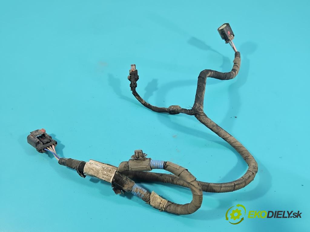 Dacia Duster III 24- 1.2 131 HP manual 96 kW 1199 cm3 5- Zväzok: ostatné 240618402R