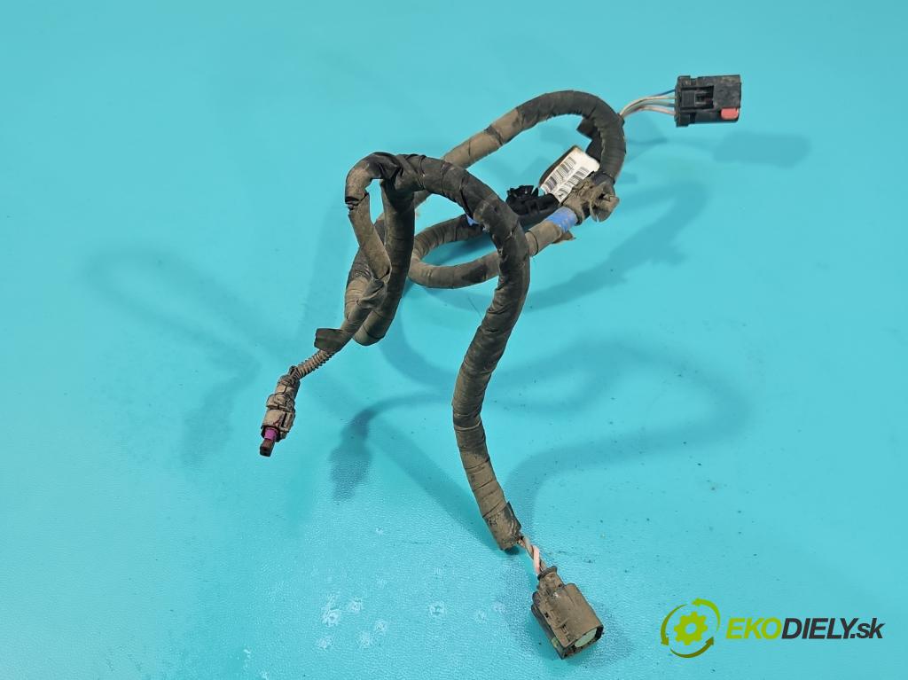 Dacia Duster III 24- 1.2 131 HP manual 96 kW 1199 cm3 5- Zväzok: ostatné 0768618402R