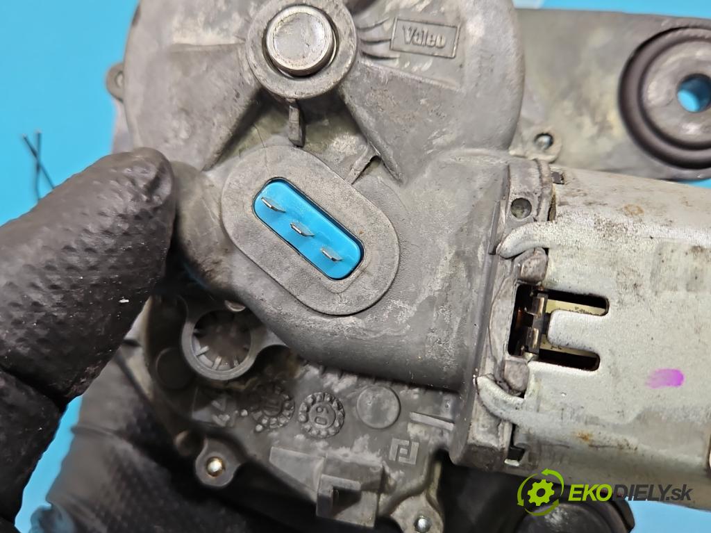 Alfa romeo Giulietta 1.6 jtd 105 HP manual 77 kW 1598 cm3 5- motor stieračov zadné 50509441