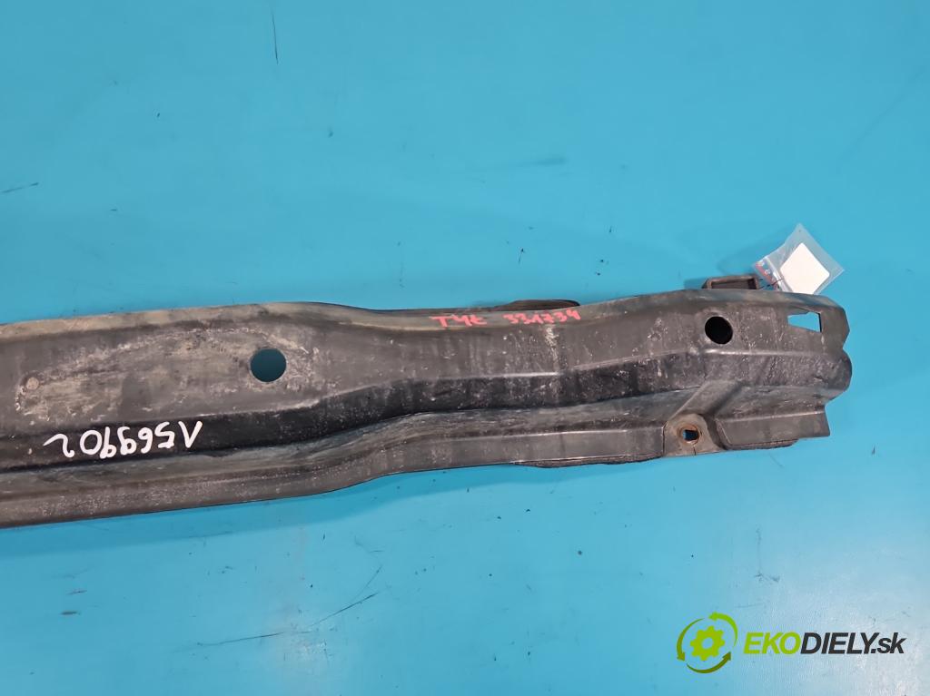 Alfa romeo Giulietta 1.6 jtd 105 HP manual 77 kW 1598 cm3 5- výstuha nárazník zadné 51813036