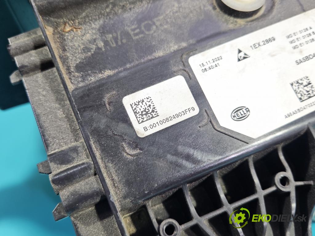 Bmw iX1 U11 0.0 elektrický: 272 HP automatic 200 kW 1 cm3 5- Reflektor: ľavý 5A5BD47 (Kľučka dverí ostatné)