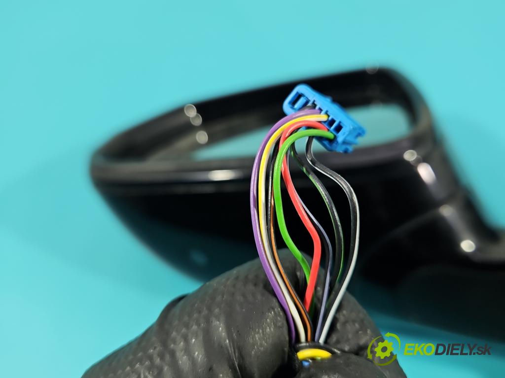 Bmw iX1 U11 0.0 elektrický: 272 HP automatic 200 kW 1 cm3 5- zrkadlo ľavé 212876611 (Kľučka dverí ostatné)