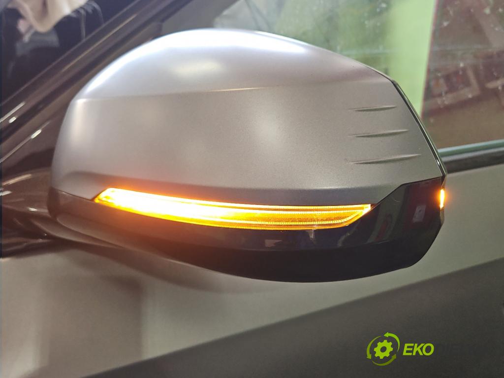 Bmw iX1 U11 0.0 elektrický: 272 hp automatic 200 kW 1 cm3 5- zpětné zrcátko levé 212876611 (Klika dveří ostatní)