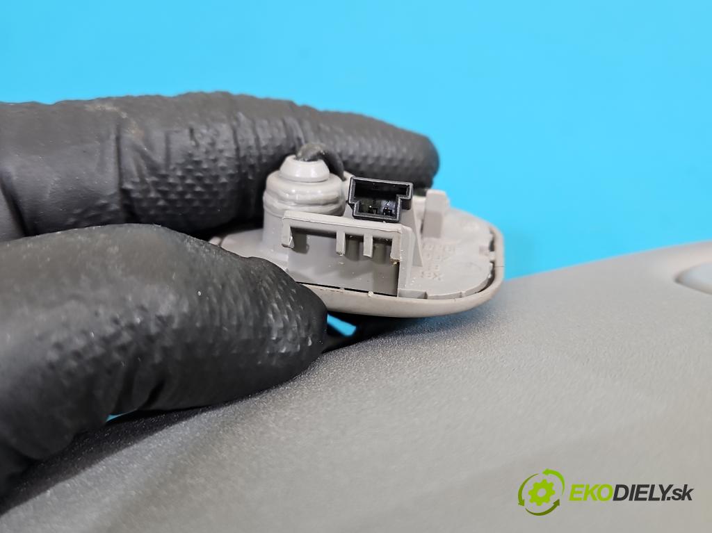 Alfa romeo Giulietta 1.6 jtd 105 HP manual 77 kW 1598 cm3 5- clonítko ľavé