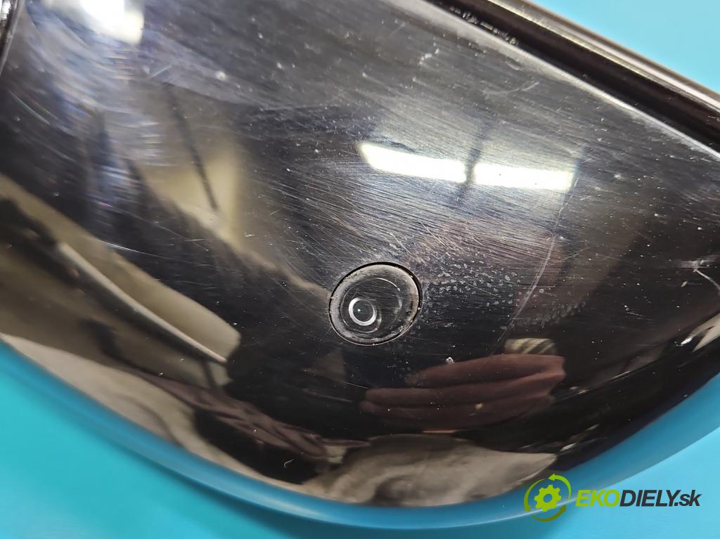 Bmw iX1 U11 0.0 elektrický: 272 HP automatic 200 kW 1 cm3 5- zrkadlo pravé  (Kľučka dverí ostatné)