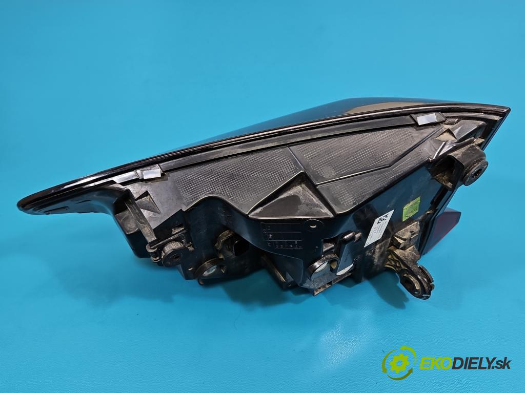 Bmw iX1 U11 0.0 elektrický: 272 HP automatic 200 kW 1 cm3 5- svetlo / reflektor zadné pravé H4946535209 (Kľučka dverí ostatné)