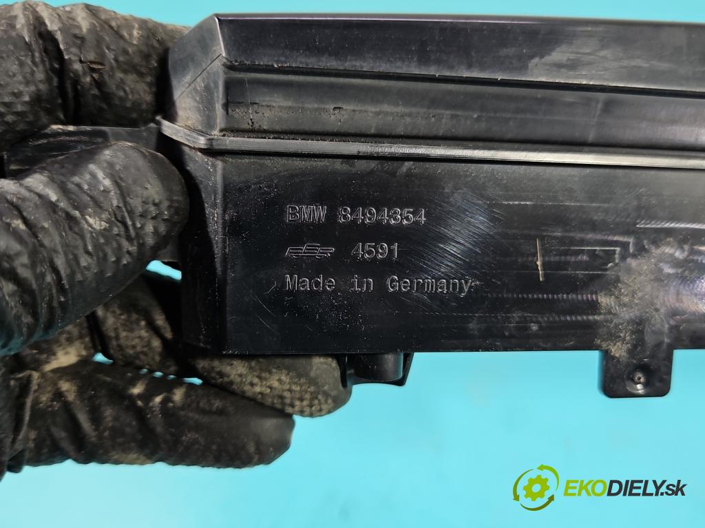 Bmw iX1 U11 0.0 elektrický: 272 HP automatic 200 kW 1 cm3 5- světlo: stop: 8494354