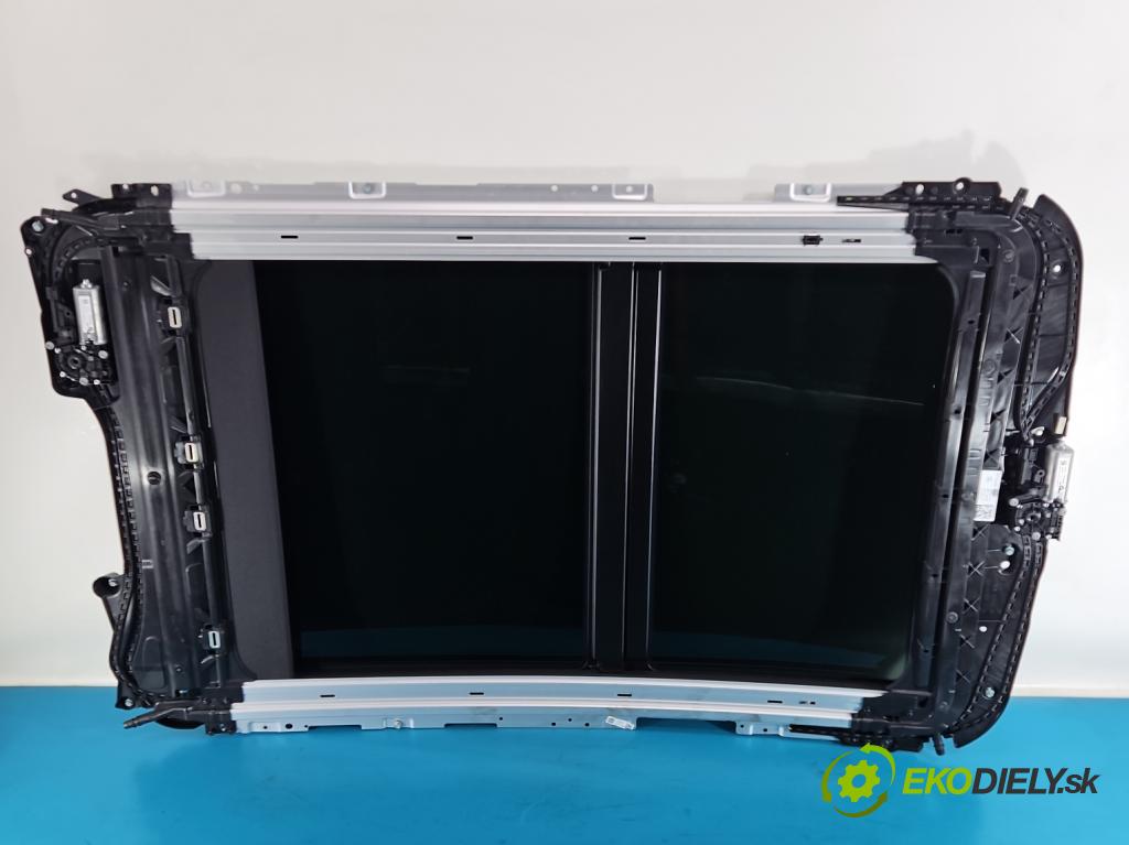 Bmw iX1 U11 0.0 elektrický: 272 HP automatic 200 kW 1 cm3 5- Střešní okno: 9466080 (Sklo karosérie)