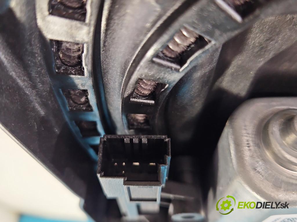 Bmw iX1 U11 0.0 elektrický: 272 HP automatic 200 kW 1 cm3 5- Střešní okno: 9466080 (Sklo karosérie)