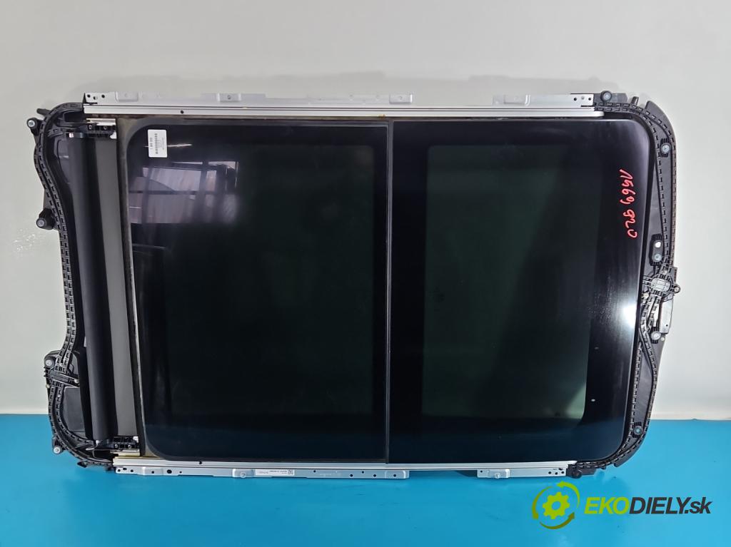 Bmw iX1 U11 0.0 elektrický: 272 hp automatic 200 kW 1 cm3 5- Střešní okno: 9466080 (Sklo karoserie)