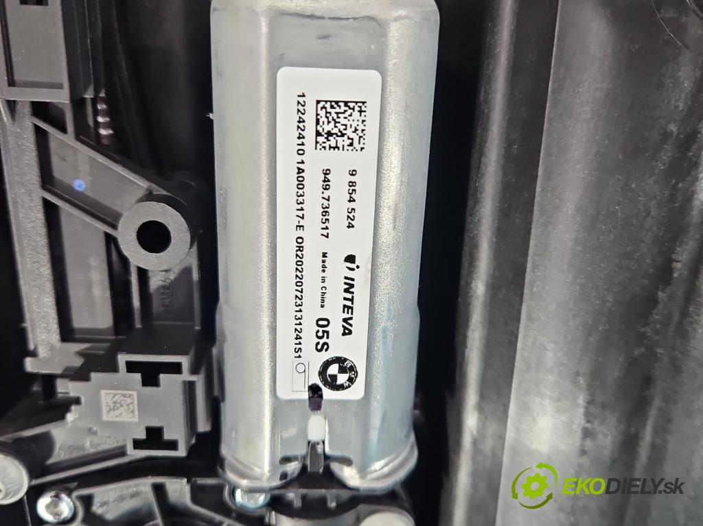 Bmw iX1 U11 0.0 elektrický: 272 HP automatic 200 kW 1 cm3 5- Střešní okno: 9466080 (Sklo karosérie)